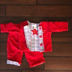 ⬇️ Vintage Unisex OshKosh Baby Outfit